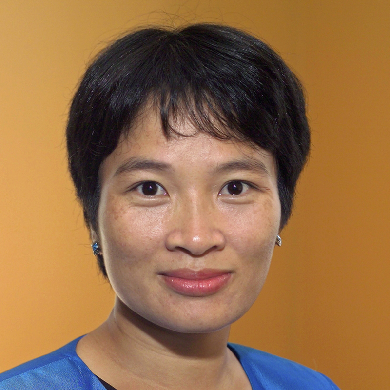 Khuat Thi Hai Oanh Photo