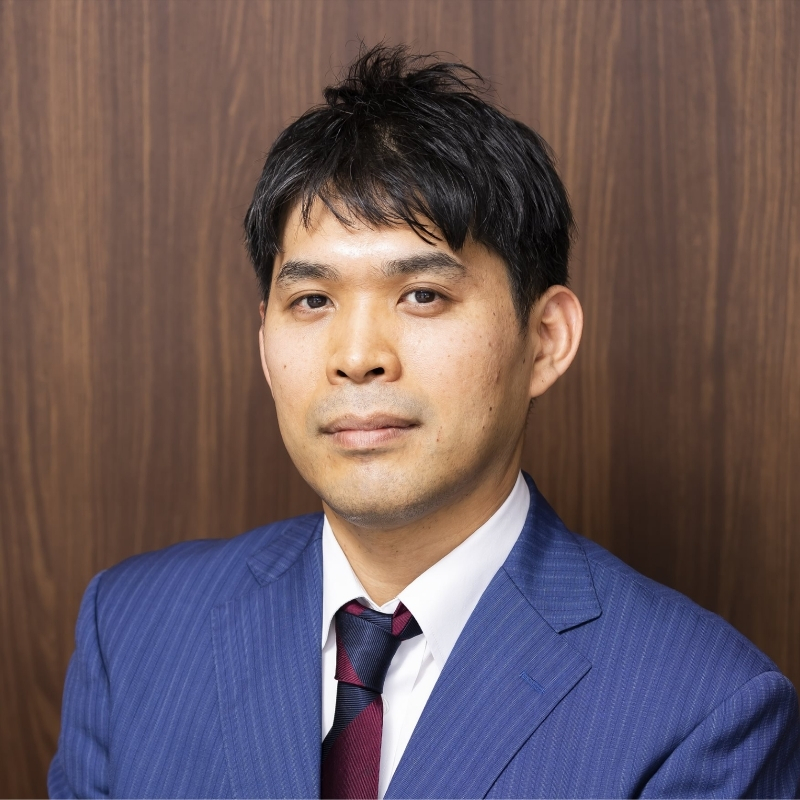 Hiro Masutomo Photo